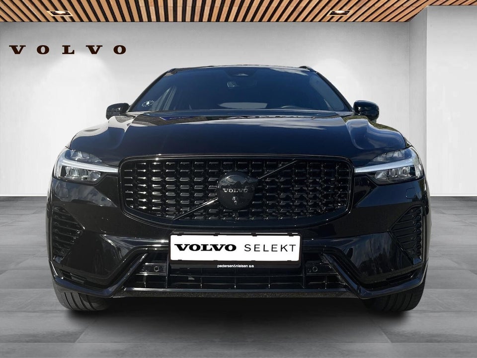 Volvo XC60 2,0 T6 ReCharge Black Edition aut. AWD 5d