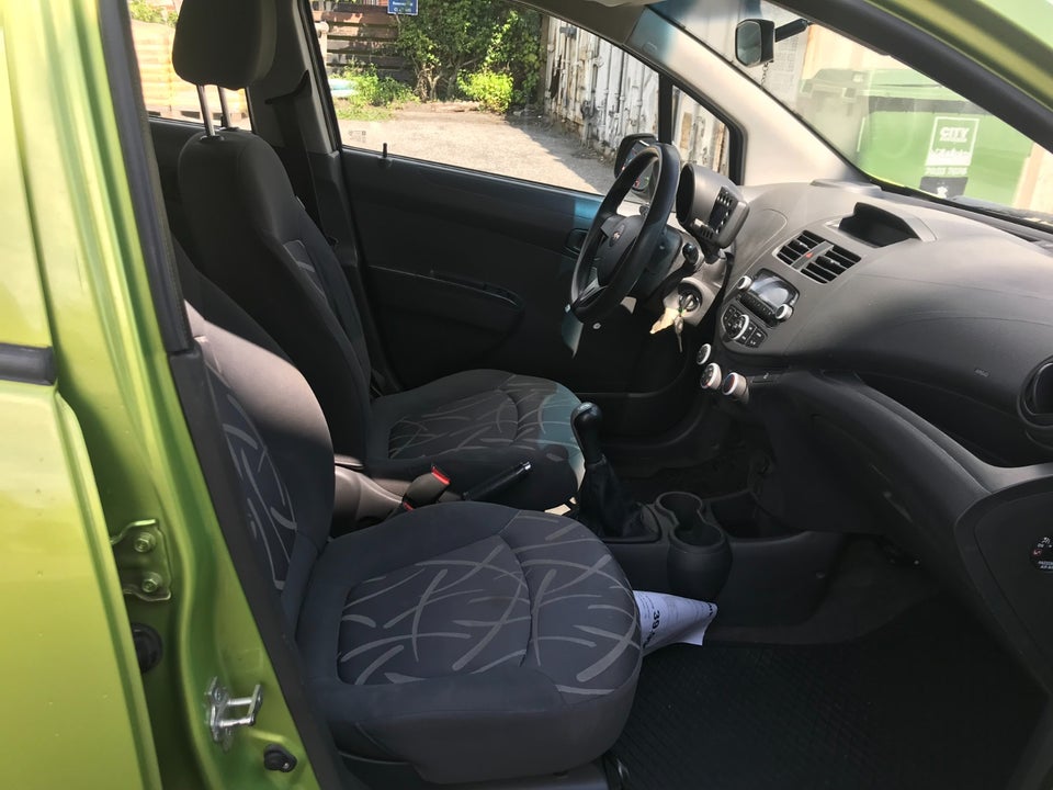Chevrolet Spark 1,0 LA 5d