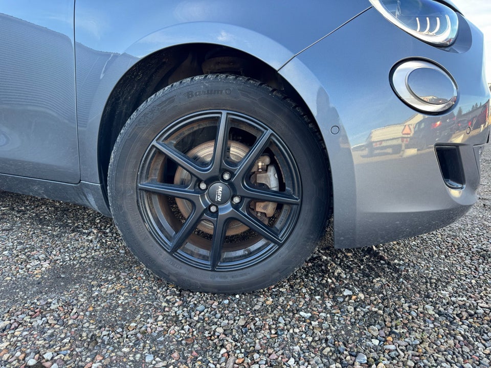 Fiat 500e 42 Icon 3d