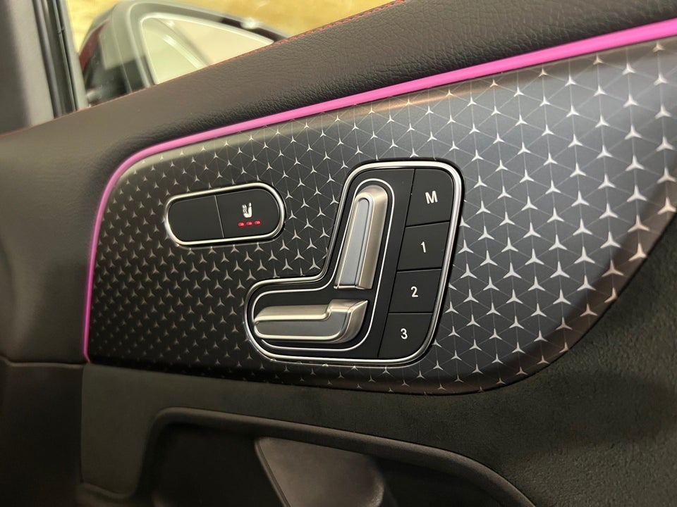 Mercedes EQA300 AMG Line 4Matic 5d