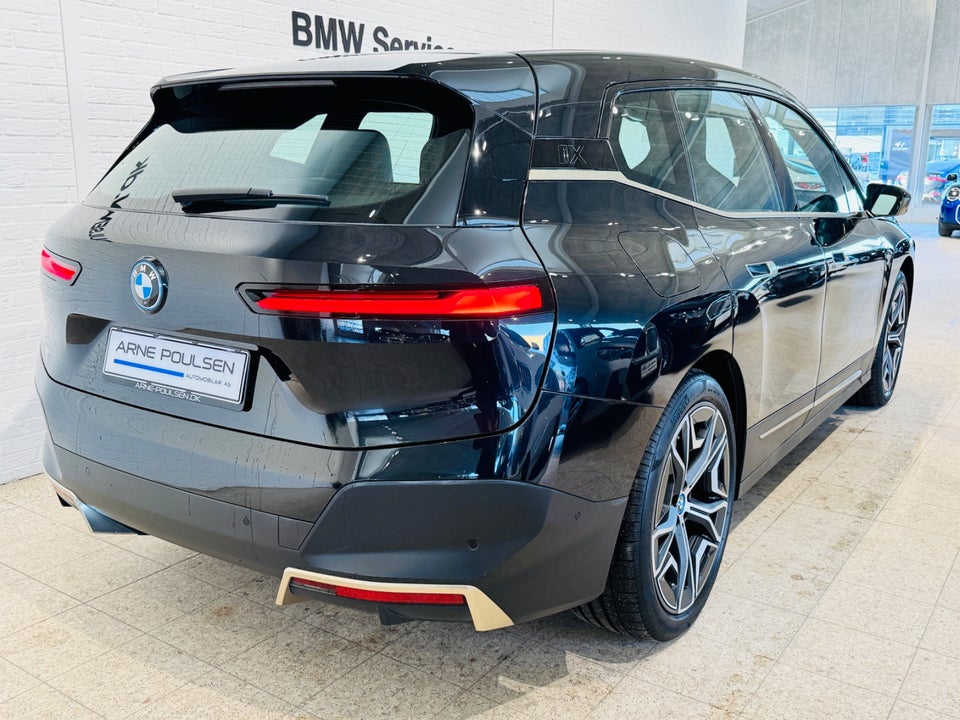 BMW iX xDrive40 5d