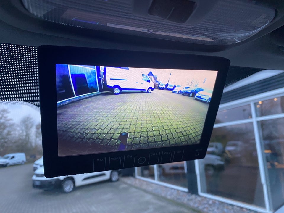 Ford Transit Custom 300L 2,0 TDCi 130 Trend