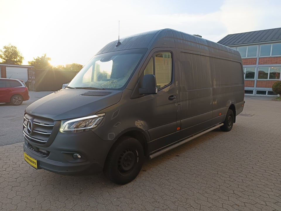 Mercedes Sprinter 319 2,0 CDi A3 Kassevogn aut. RWD