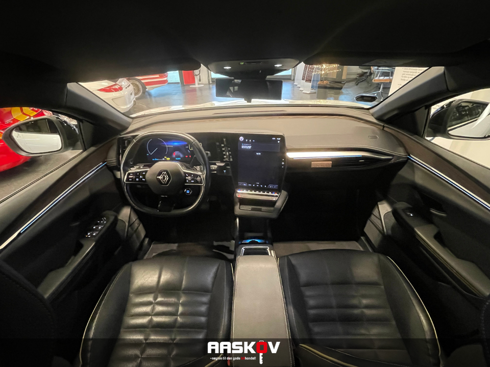 Renault Megane E-Tech 60 Iconic 5d