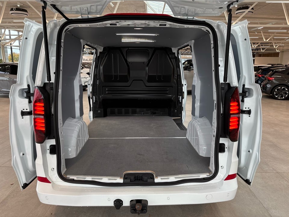 VW Transporter 2,0 TDi 150 Comfort Kassevogn aut. SWB