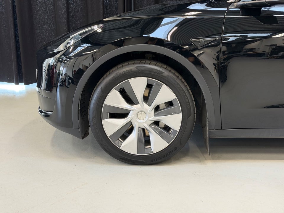Tesla Model Y RWD 5d