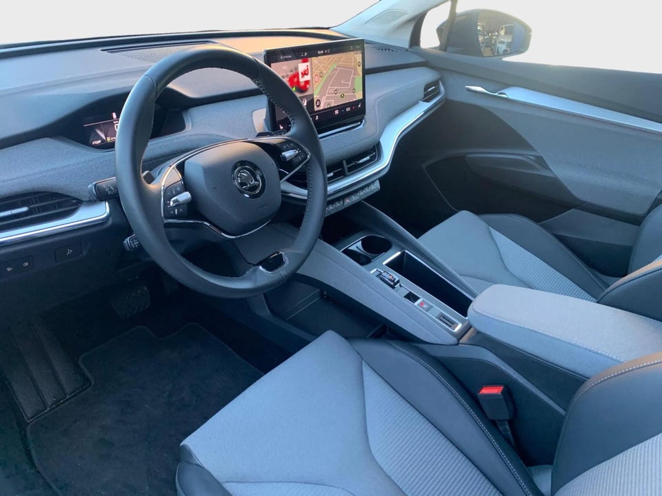 Skoda Enyaq 60 iV Loft 5d