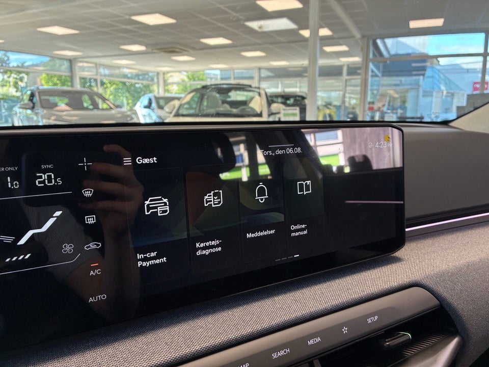 Kia EV4 81 Long Range Upgrade 5d
