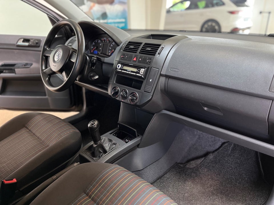 VW Polo 1,4 16V Trendline 5d