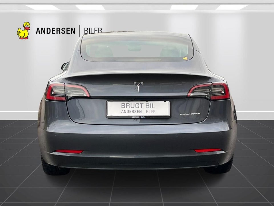 Tesla Model 3 Long Range AWD 4d
