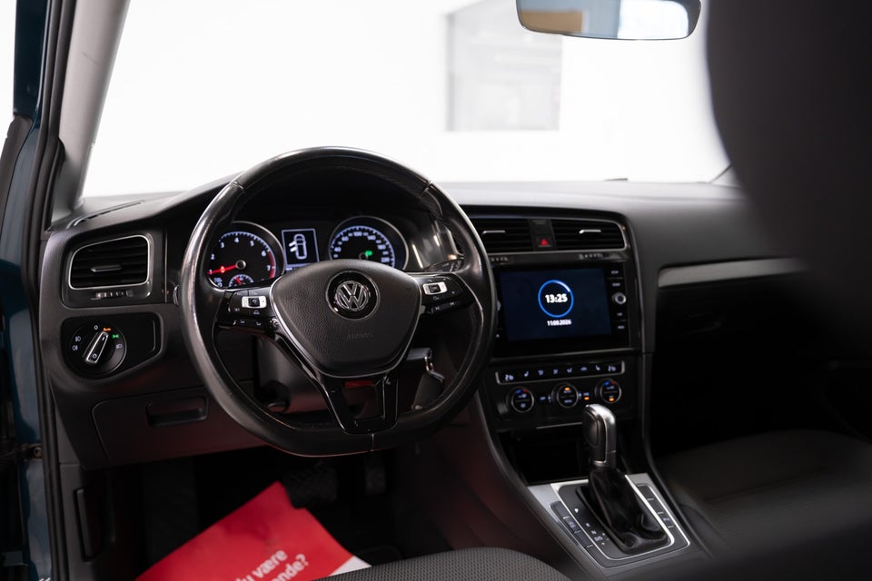 VW Golf VII 1,5 TSi 130 Comfortline Variant DSG 5d