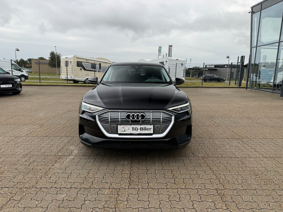 Audi e-tron 50 quattro 5d