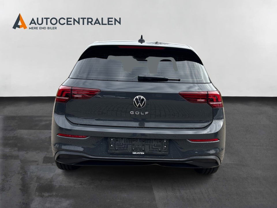 VW Golf VIII 1,5 TSi 150 Life 5d