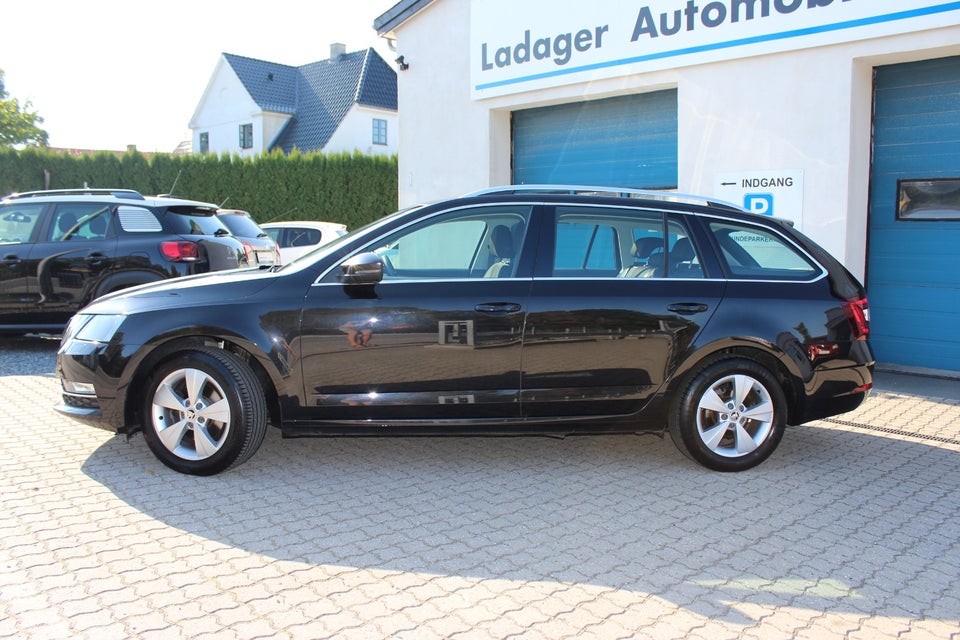 Skoda Octavia 2,0 TDi 150 Style Combi DSG 5d