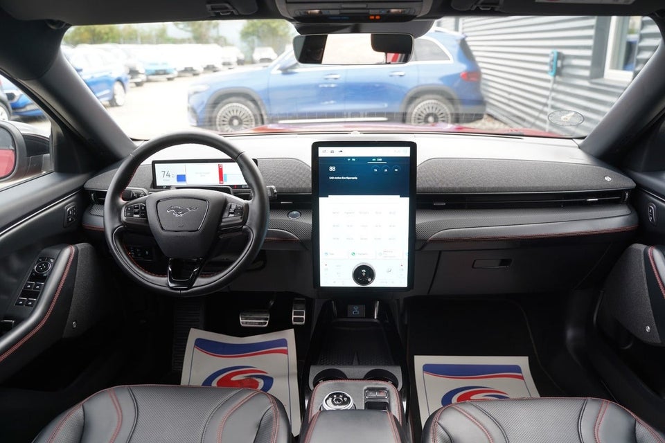 Ford Mustang Mach-E 98 Premium Extended Range 5d