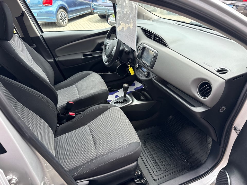 Toyota Yaris 1,5 Hybrid H2 Premium e-CVT 5d