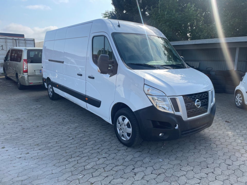 Nissan NV400 2,3 dCi 170 L3H2 Working Star