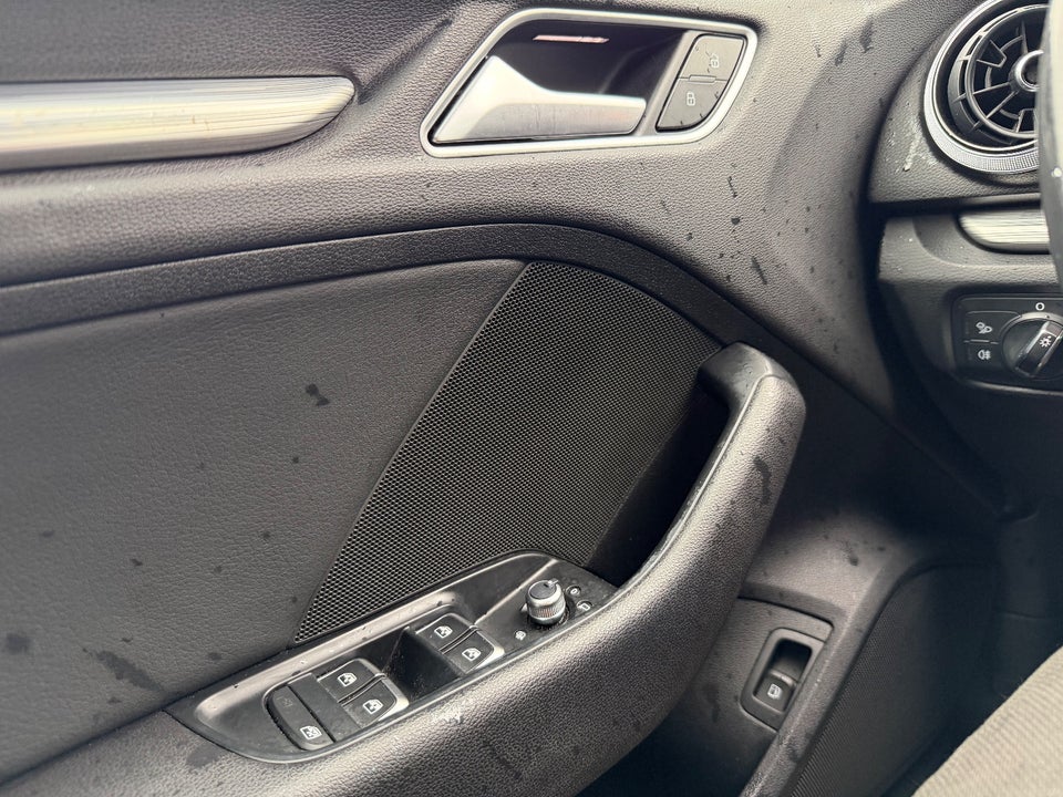 Audi A3 1,4 e-tron Sport Sportback S-tr. 5d