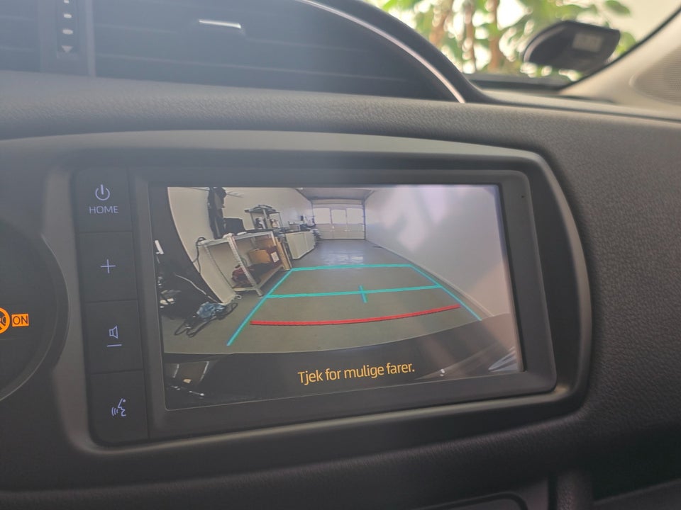 Toyota Yaris 1,5 Hybrid H3 Limited Smart e-CVT 5d