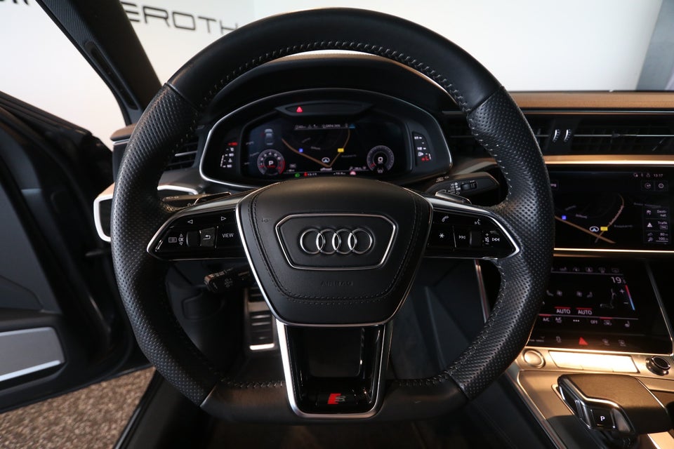 Audi A6 55 TFSi S-line quattro S-tr. 4d
