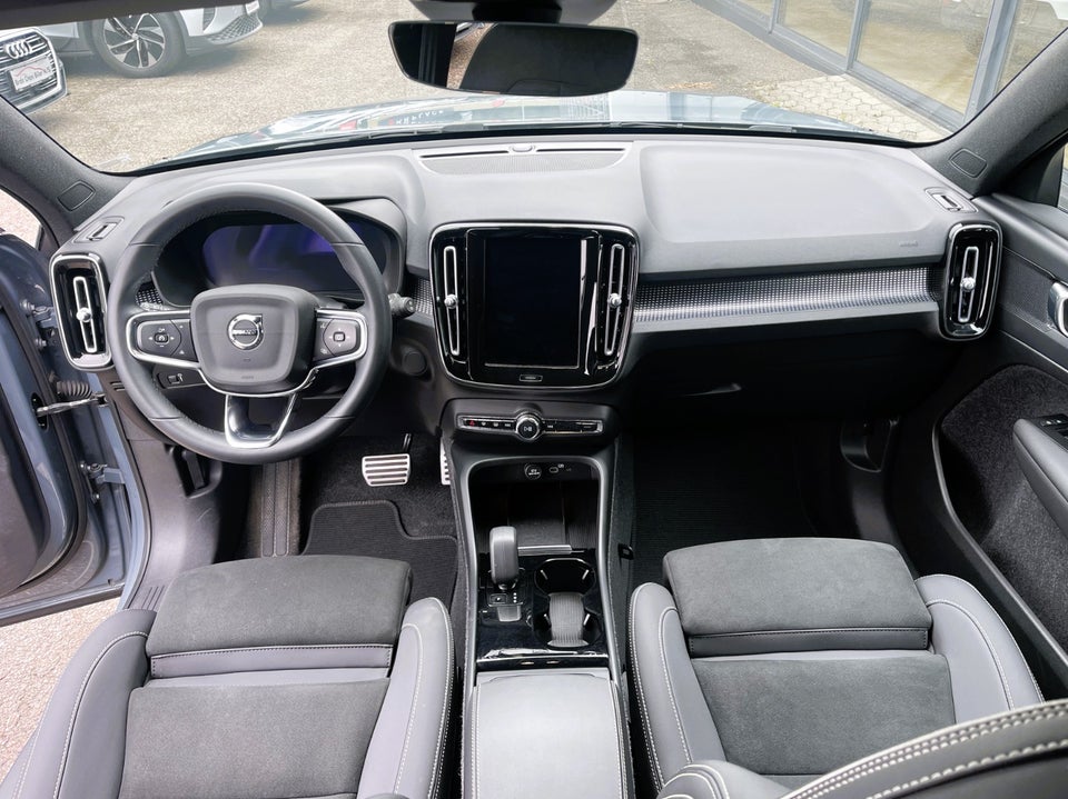 Volvo XC40 P6 ReCharge Plus 5d