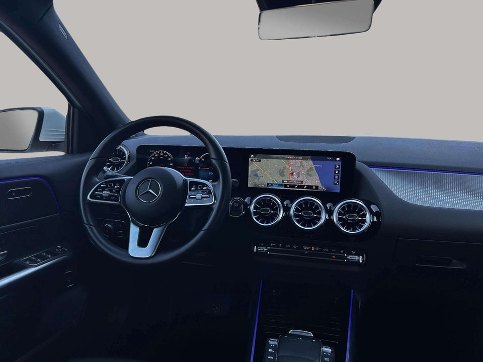 Mercedes EQA250 Progressive 5d