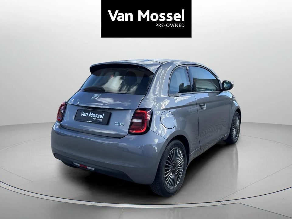 Fiat 500e 42 Icon 3d