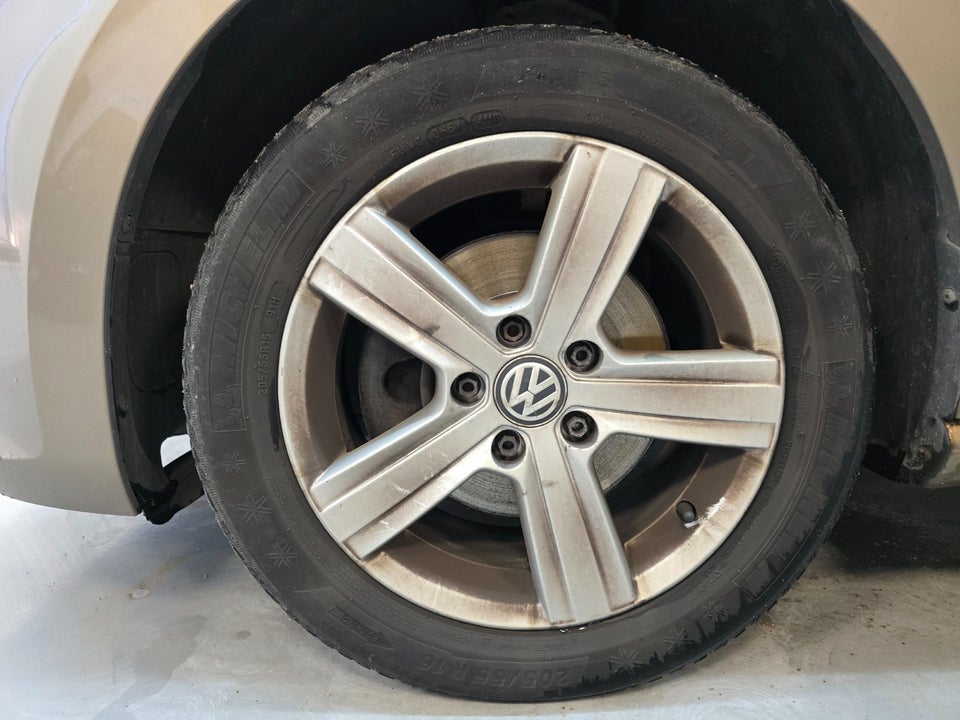 VW Golf Sportsvan 1,6 TDi 110 Comfortline DSG BMT 5d