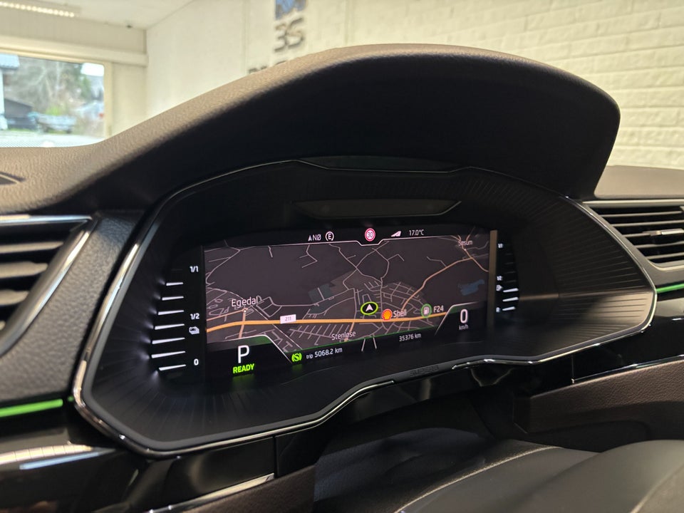 Skoda Superb 1,4 TSi iV Laurin & Klement Combi DSG 5d