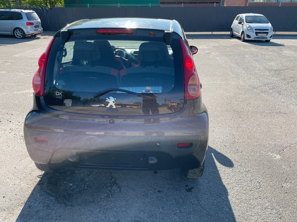 Peugeot 107 1,0  5d