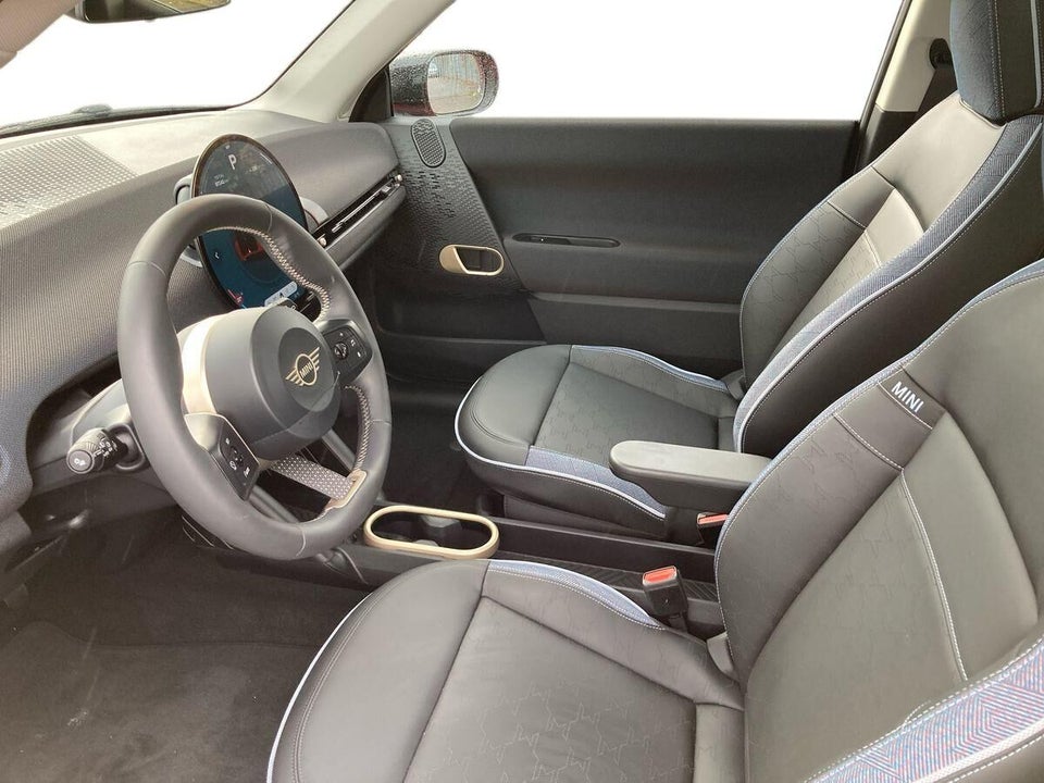 MINI Cooper SE Classic Trim M 3d