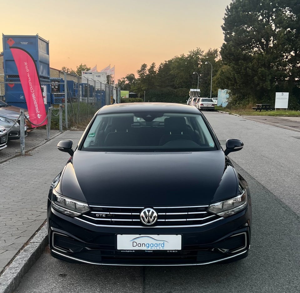 VW Passat 1,4 GTE+ DSG 4d