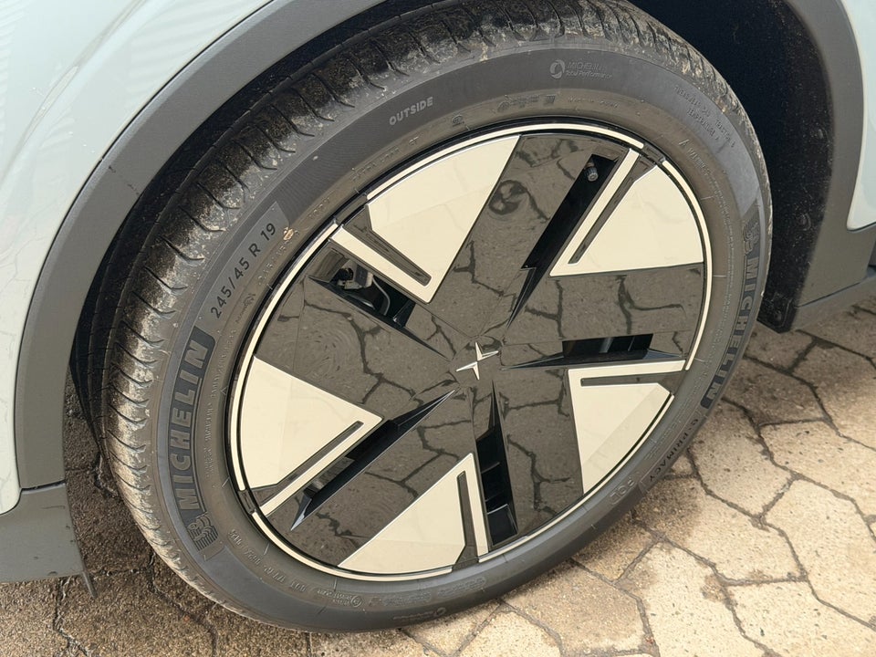 Polestar 2 Standard Range 5d