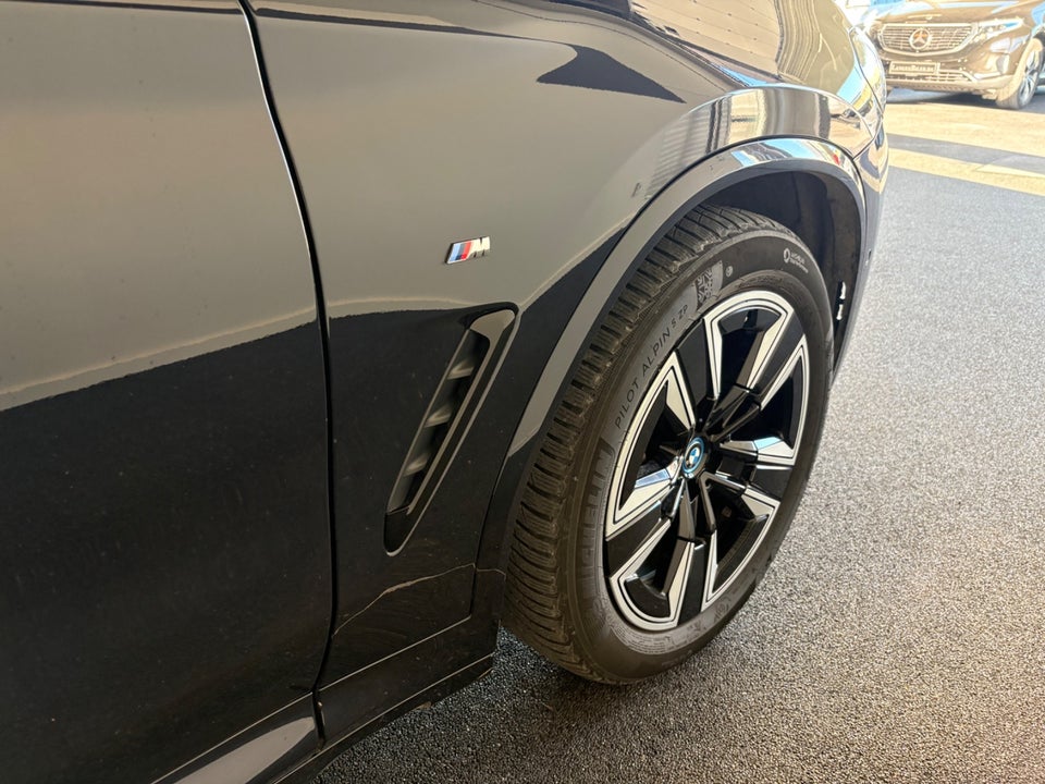 BMW iX3 Charged M-Sport 5d