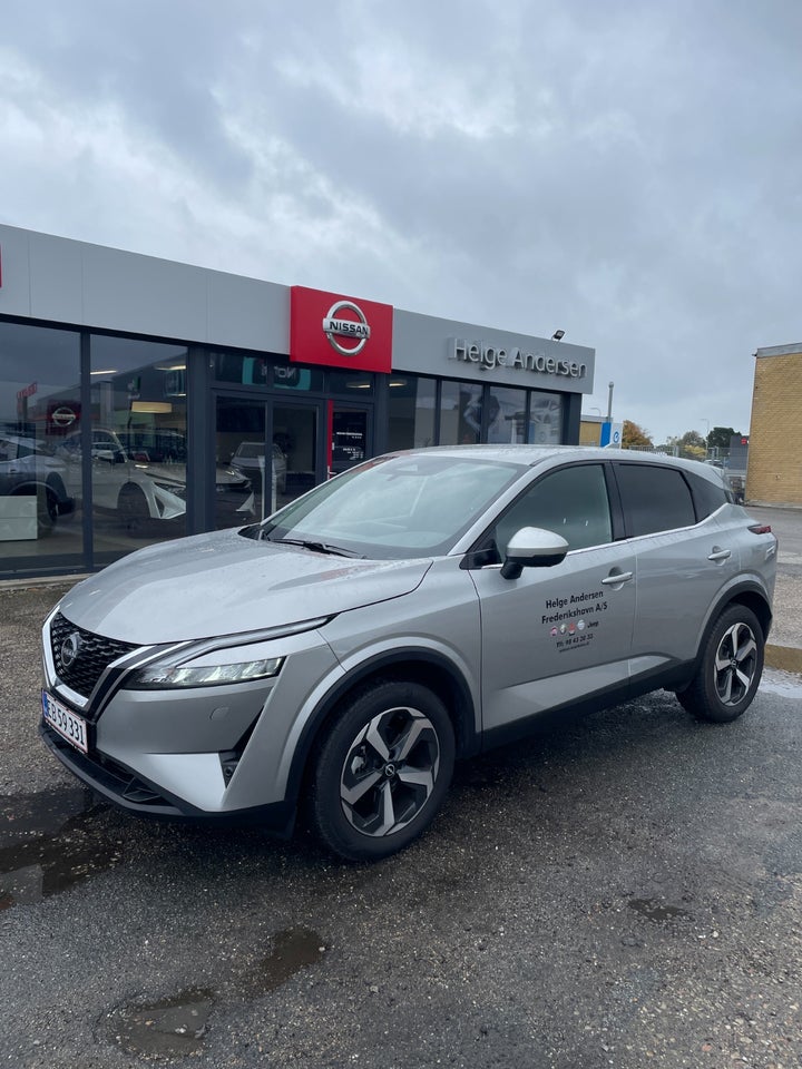 Nissan Qashqai 1,3 mHEV N-Connecta 5d