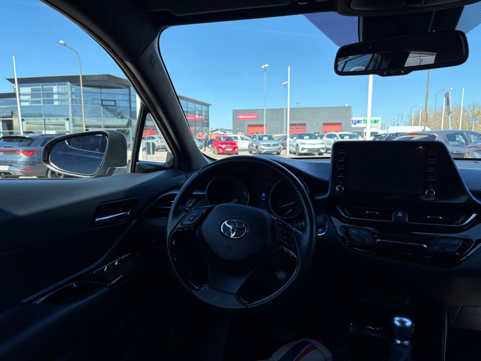 Toyota C-HR 1,8 Hybrid C-LUB CVT 5d