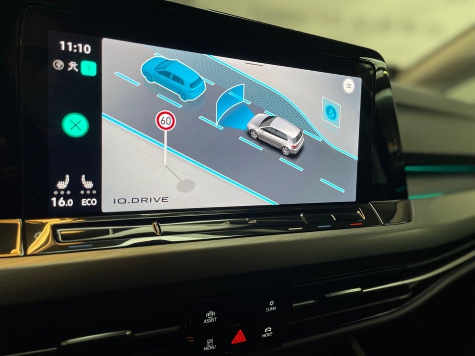 VW Golf VIII 1,4 eHybrid DSG 5d