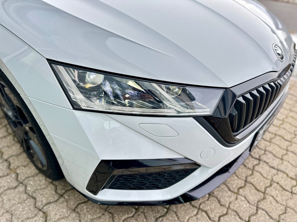 Skoda Octavia 1,4 TSi iV RS Combi DSG 5d