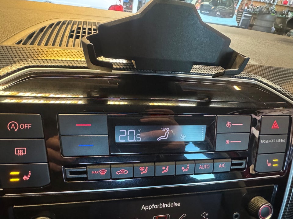 VW Up! 1,0 MPi 60 Move BMT 5d