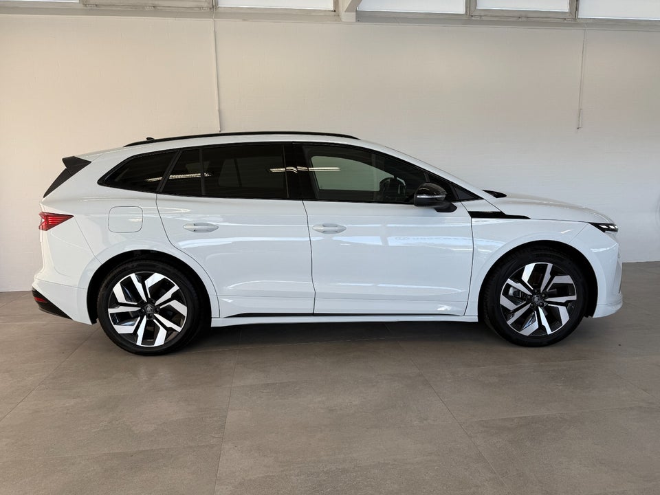 Skoda Enyaq 85 iV Sportline Advanced 5d