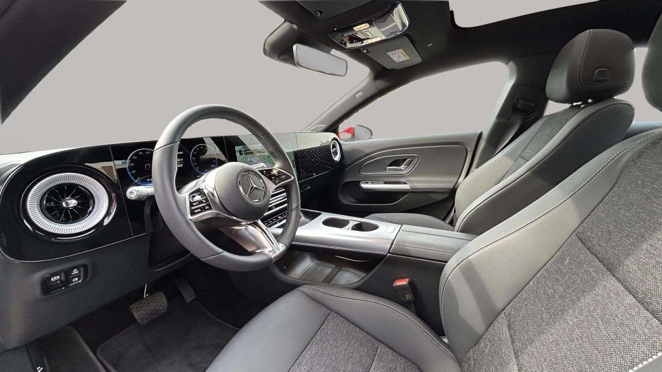 Mercedes CLA200 electric Progressive Advance Plus 4d