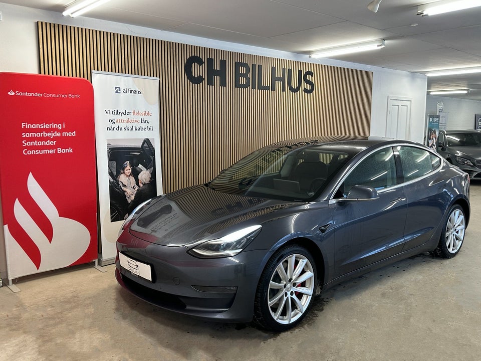 Tesla Model 3 Performance AWD 4d