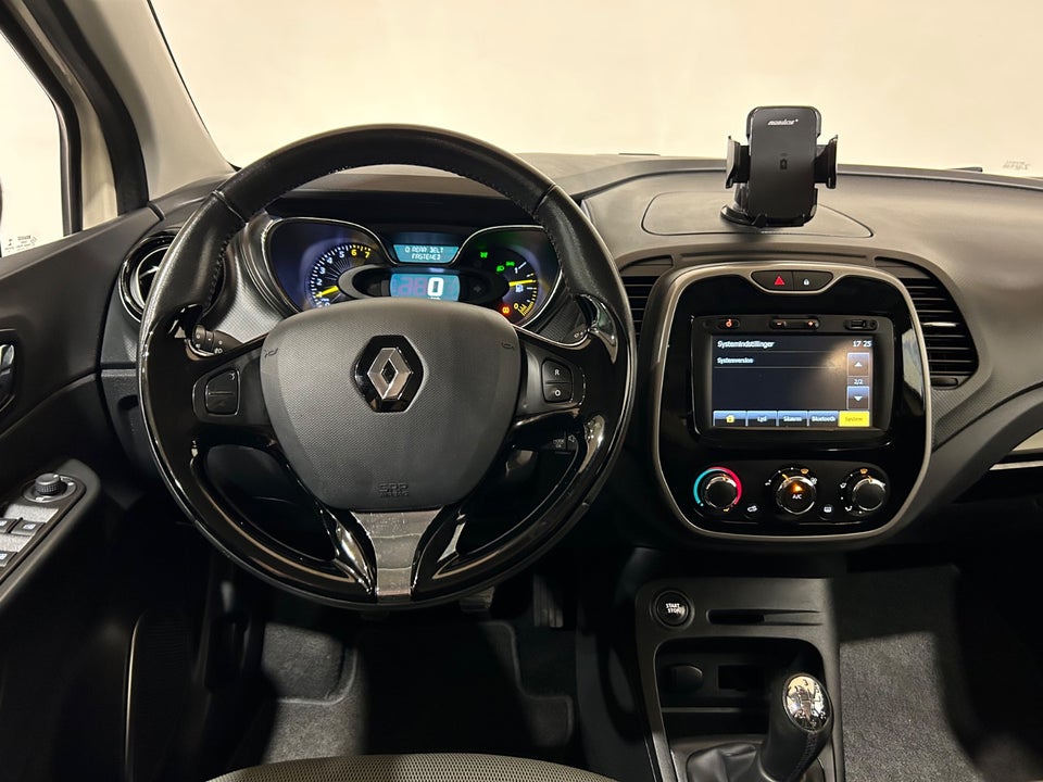 Renault Captur 0,9 TCe 90 Expression 5d