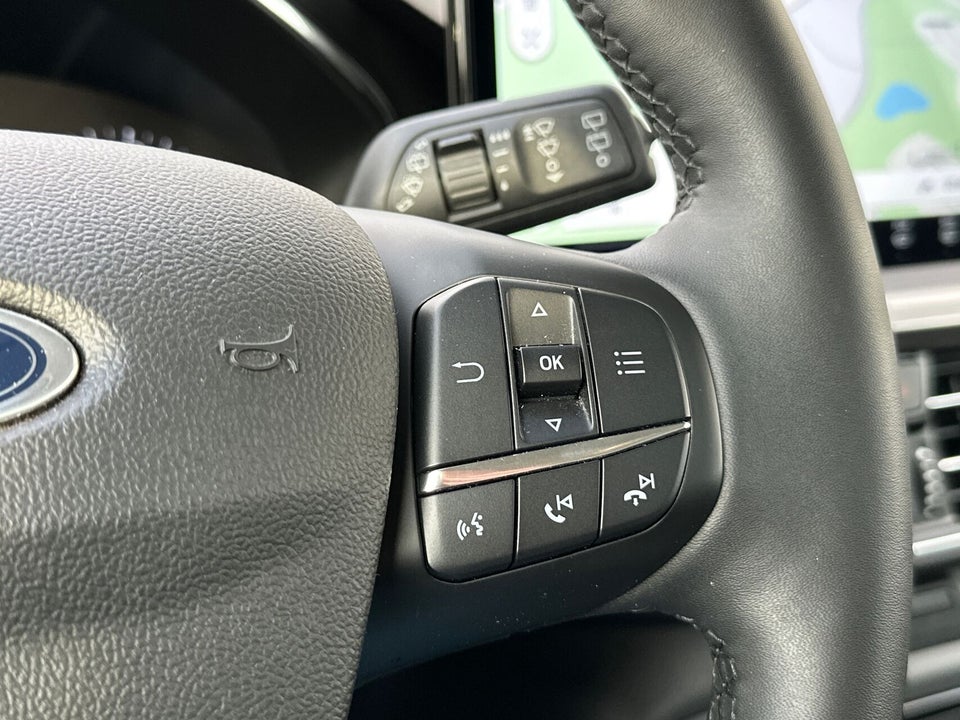 Ford Focus 1,0 EcoBoost mHEV Titanium stc. 5d