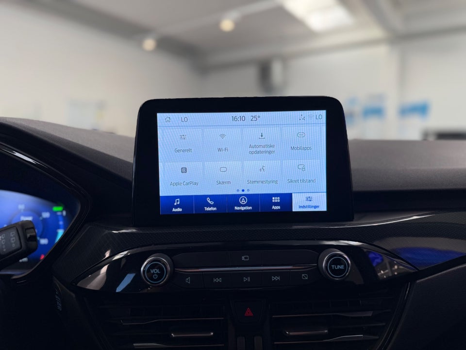 Ford Kuga 2,5 PHEV ST-Line X CVT 5d
