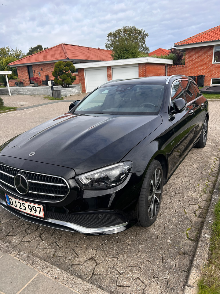 Mercedes E300 e 2,0 Advantage stc. aut. 5d