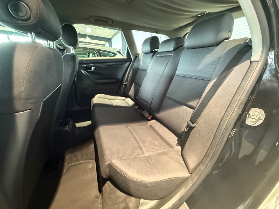 Audi A4 1,6 Avant 5d