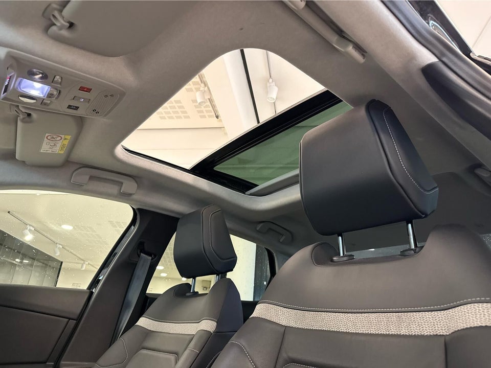 Citroën ë-C4 X 50 Palais Sky 4d