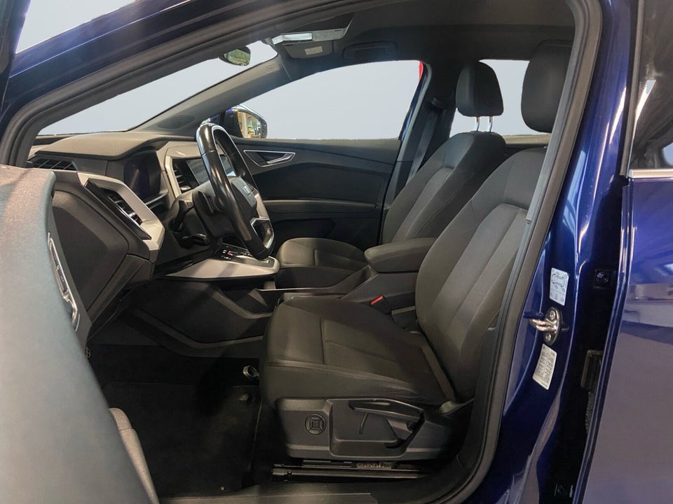 Audi Q4 e-tron 40 Advanced 5d