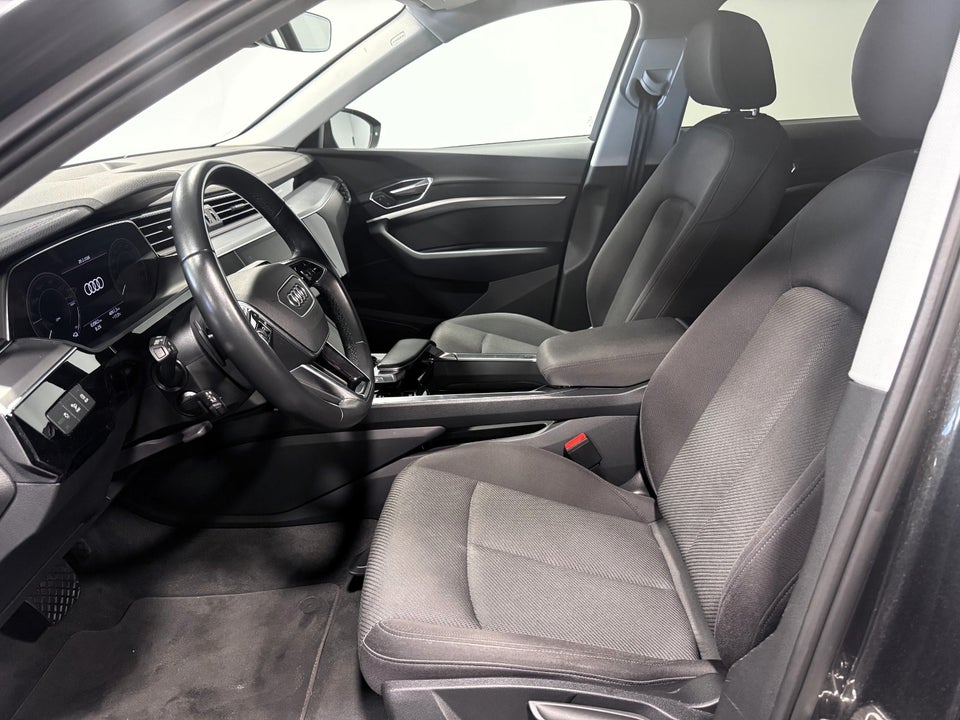 Audi e-tron 55 S-line quattro 5d